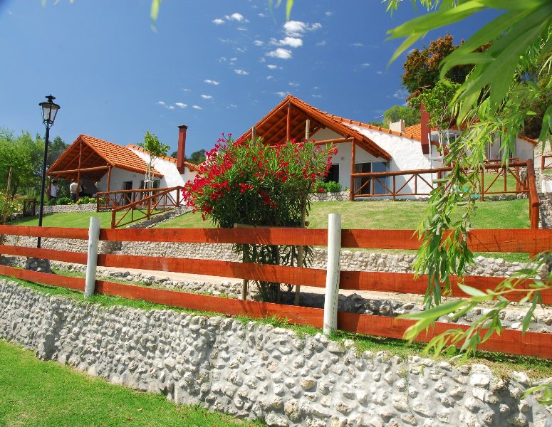 CABA�AS COSTA FLORENTINO