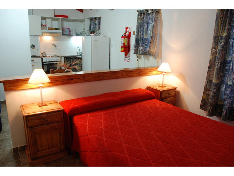 CABA�AS COSTA FLORENTINO